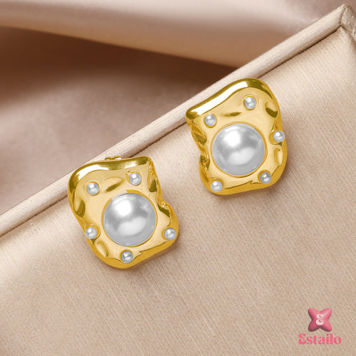 Golden Pearl Studs Earrings