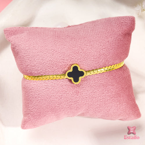 Timeless Clover Bracelet