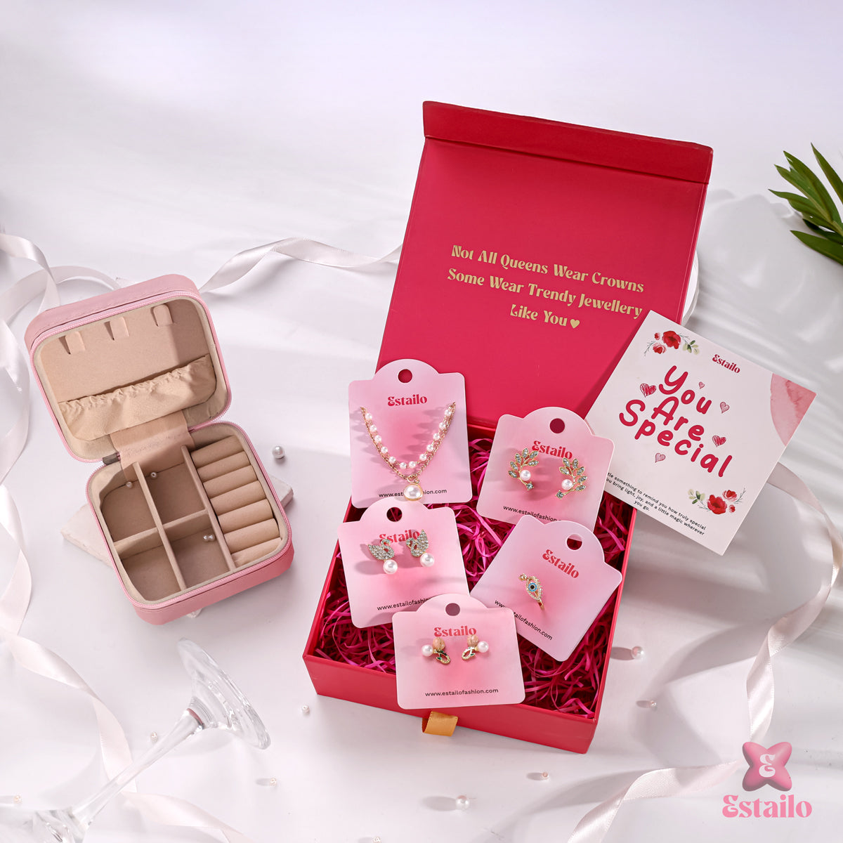 Gilded Petals Gift Hamper Combo