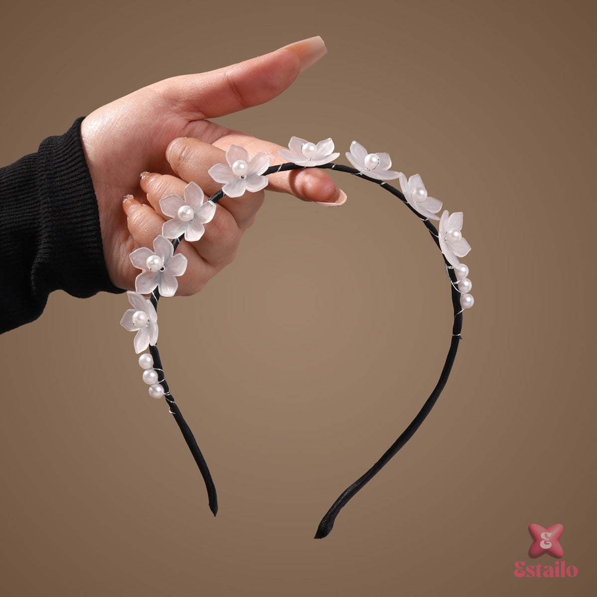 Elegant Pearl Floral Headband