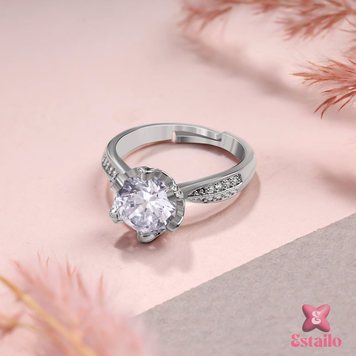 Sparkle & Swirl Ring