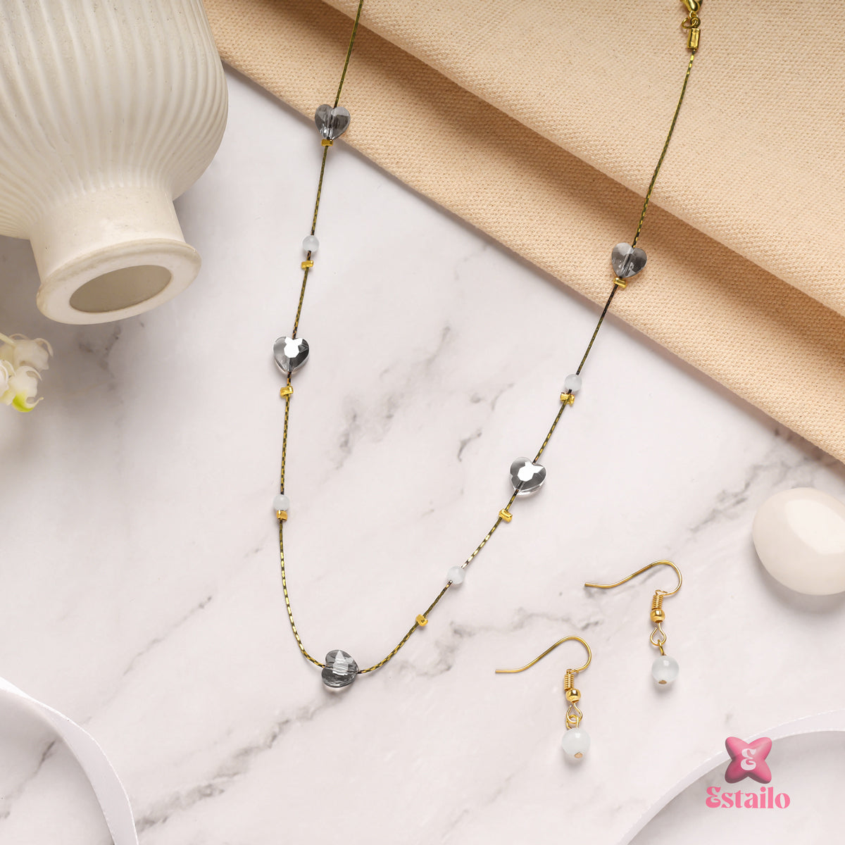 Love's Glow Necklace Set