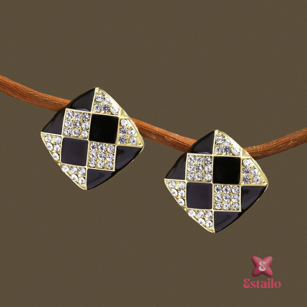 Elegant Sparkle Stud Earring