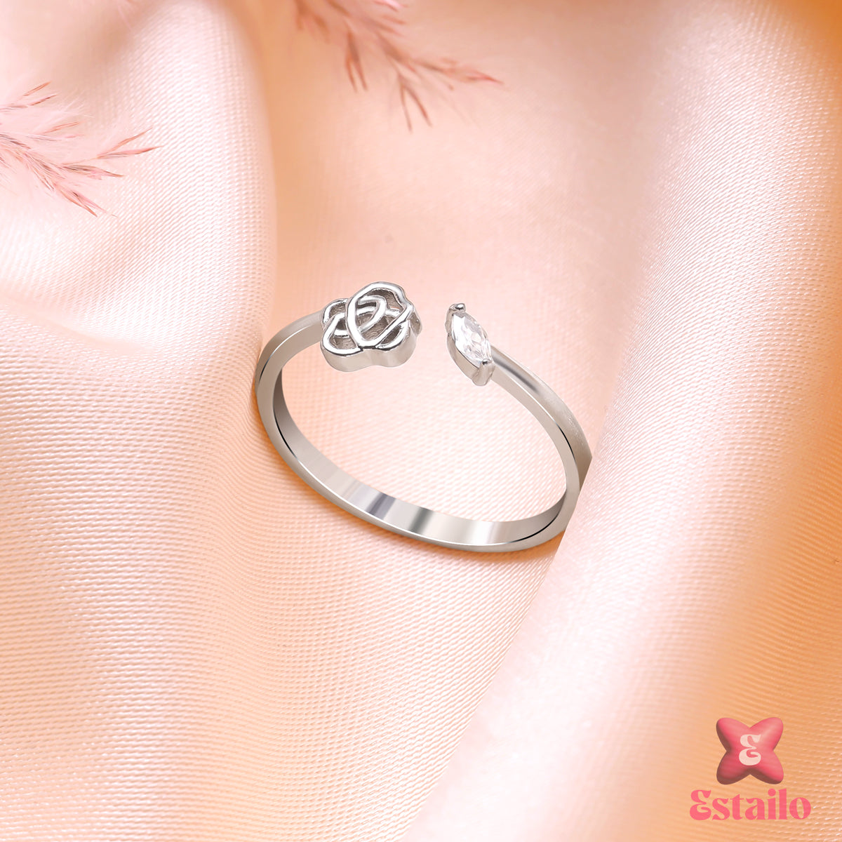Sleek Floret Ring