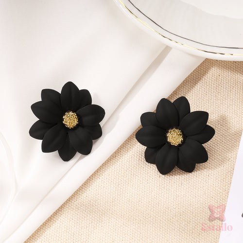 Eclipse Flower Earrings