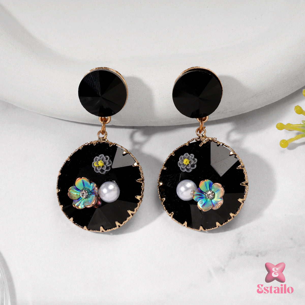 Raven Blush Pearl Earrings