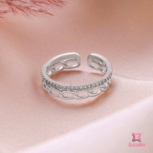 Interlink Sparkle Ring