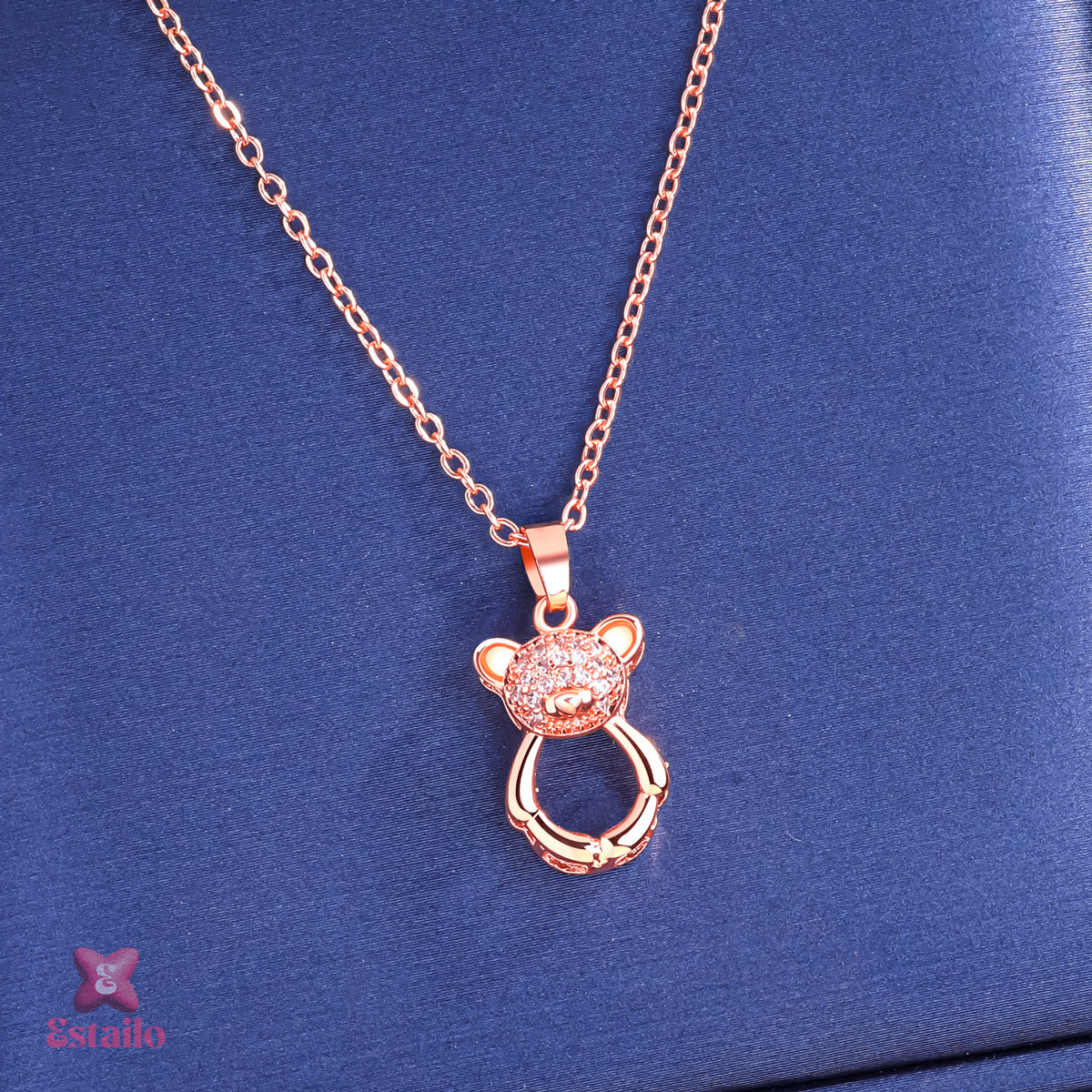 RosÃ© Teddy Love Necklace
