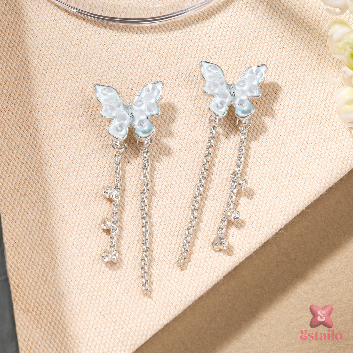 Fluttering Chain Earrings