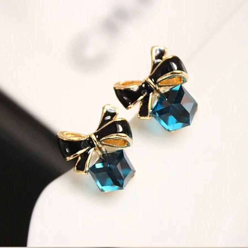 Bling Blogger Bow Earring