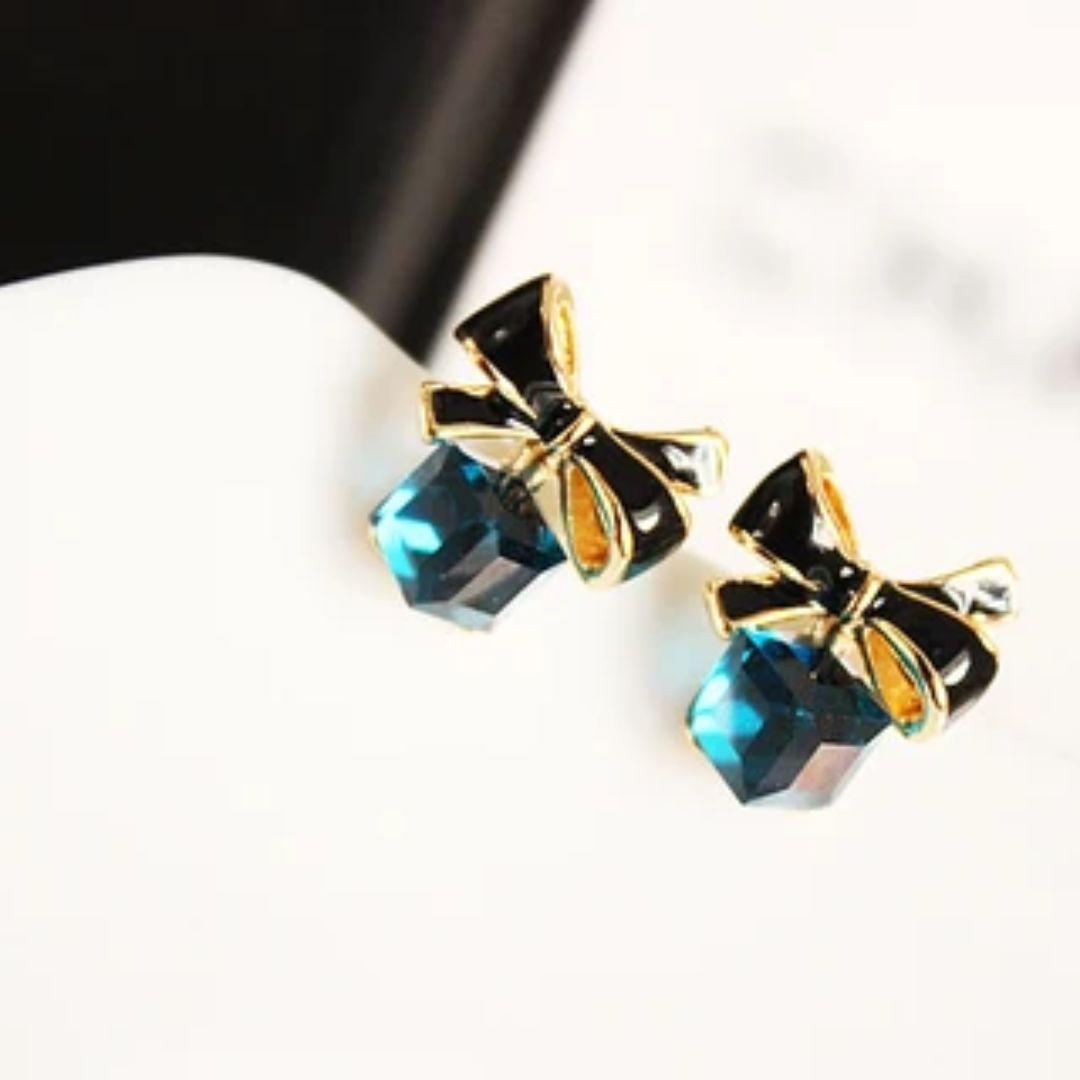 Bling Blogger Bow Earring