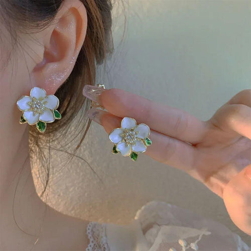 Cut The Flower Of Earrings
