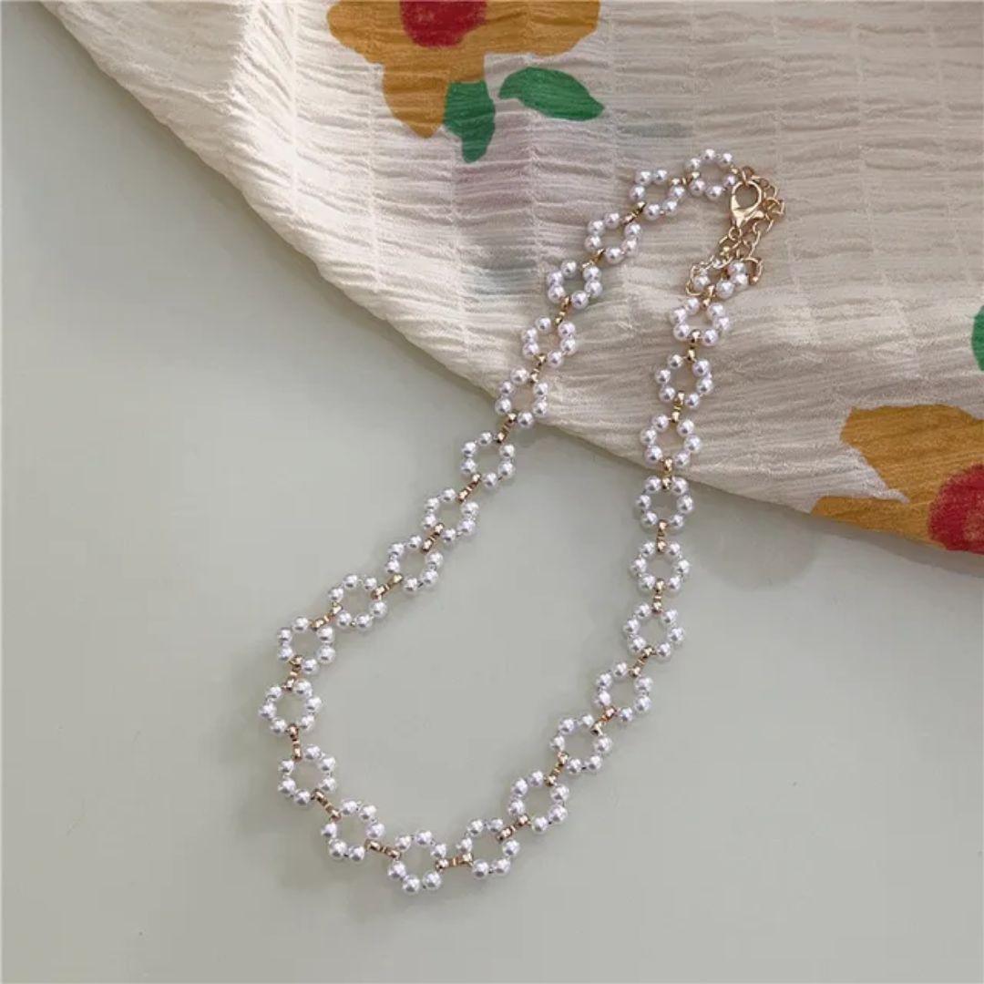 A Pearl Of Wisdom Neckpiece