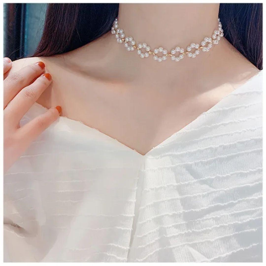 A Pearl Of Wisdom Neckpiece