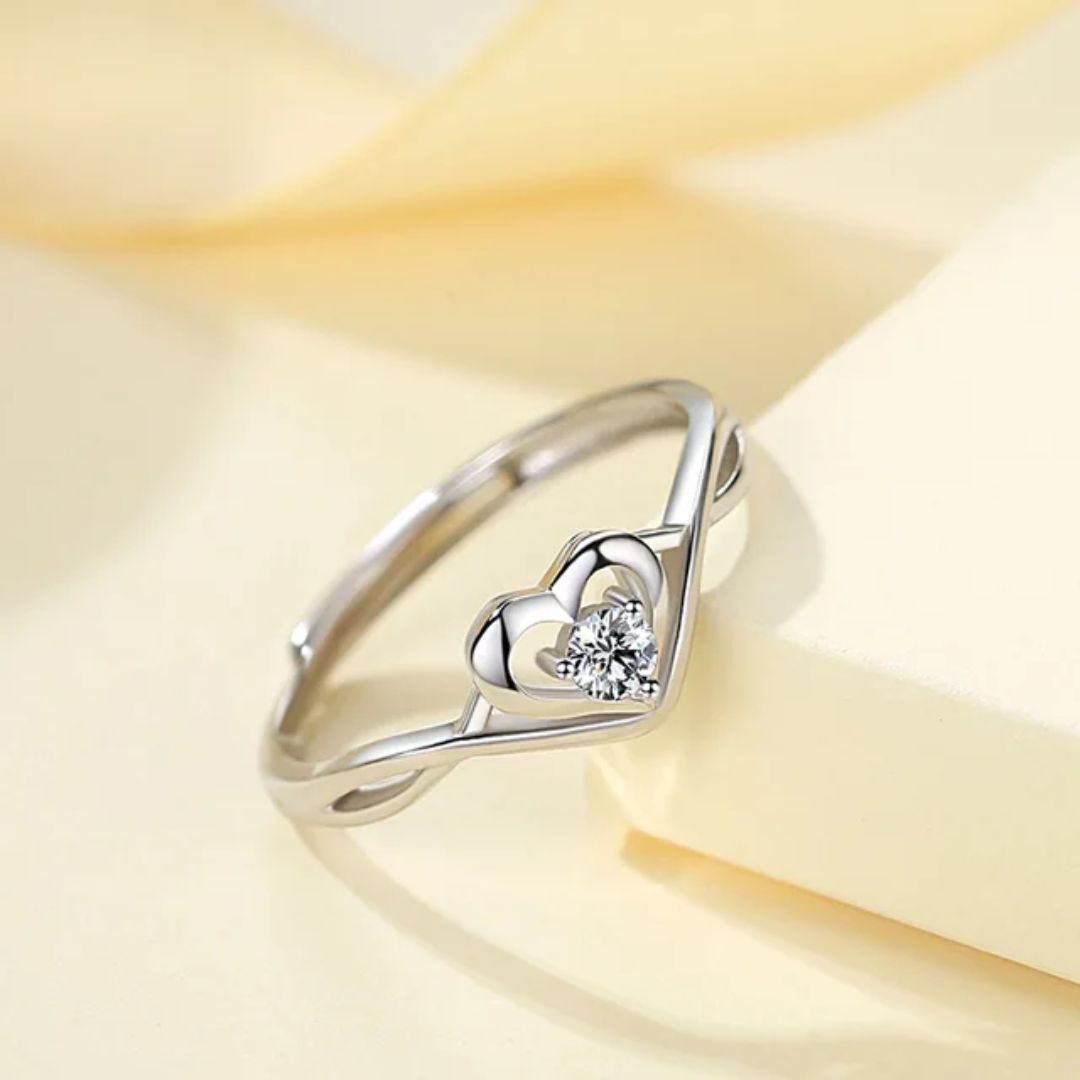 Rule The Heart Ring