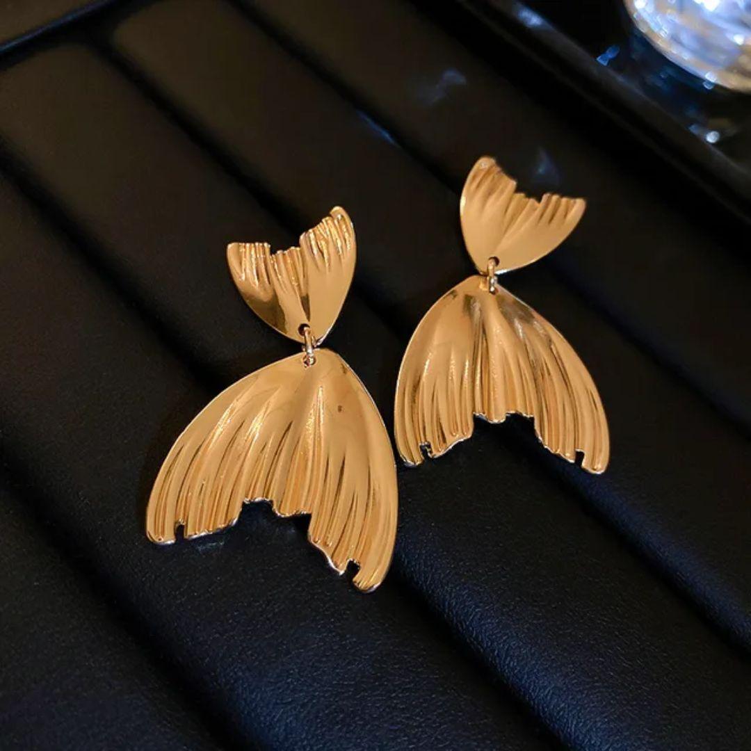 Blind Date Golden  Earrings