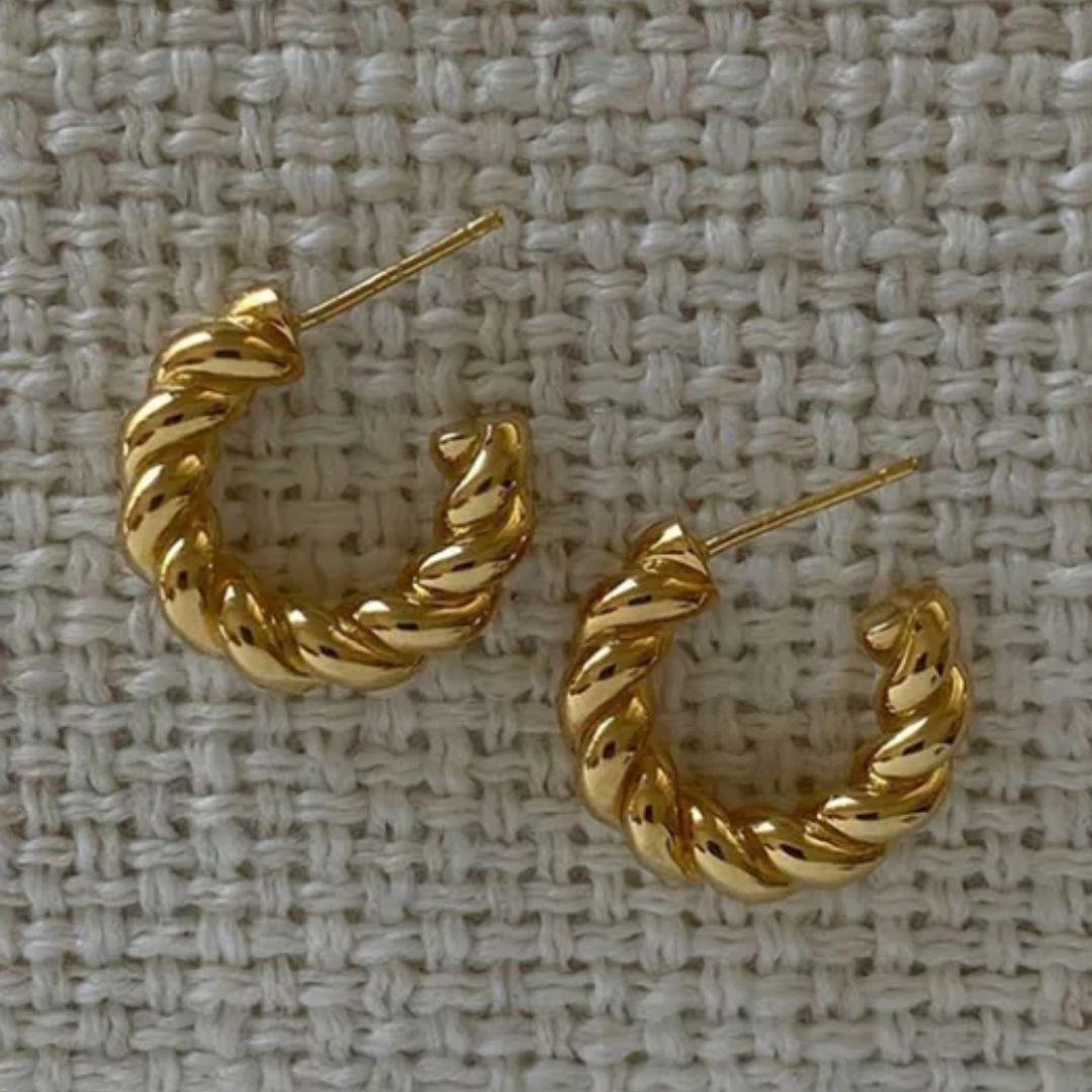 As Pretty As Gold Hoops Earrings