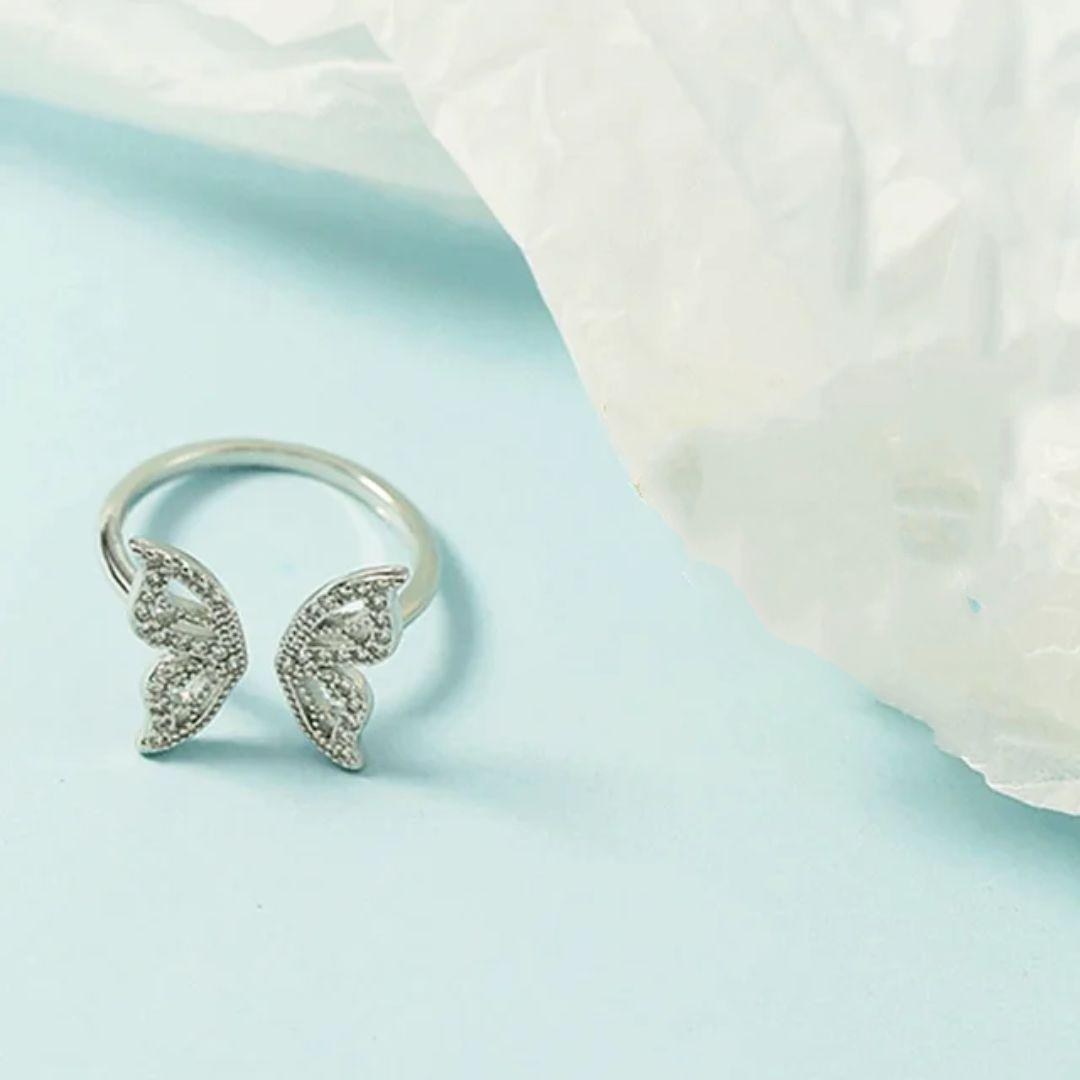 Glow Wings Ring