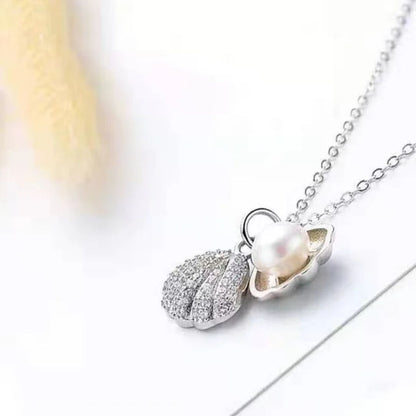 Come Out Of Shell Neckpiece