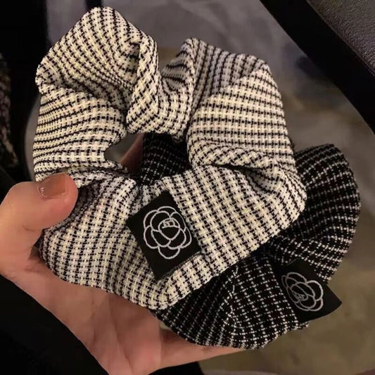 Check Luxe Scrunchies (Pack of 2)