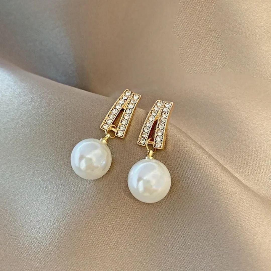 A Pearl Of Wisdom  Earrings