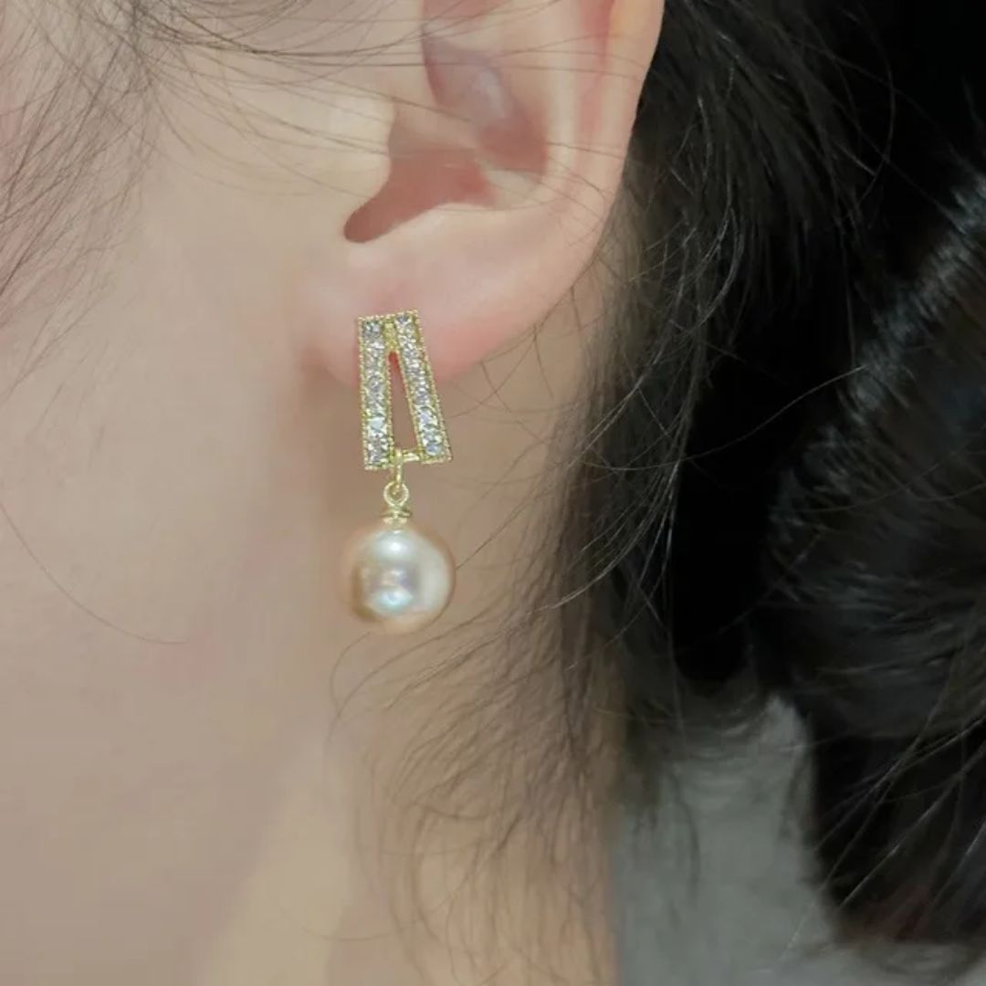 A Pearl Of Wisdom  Earrings