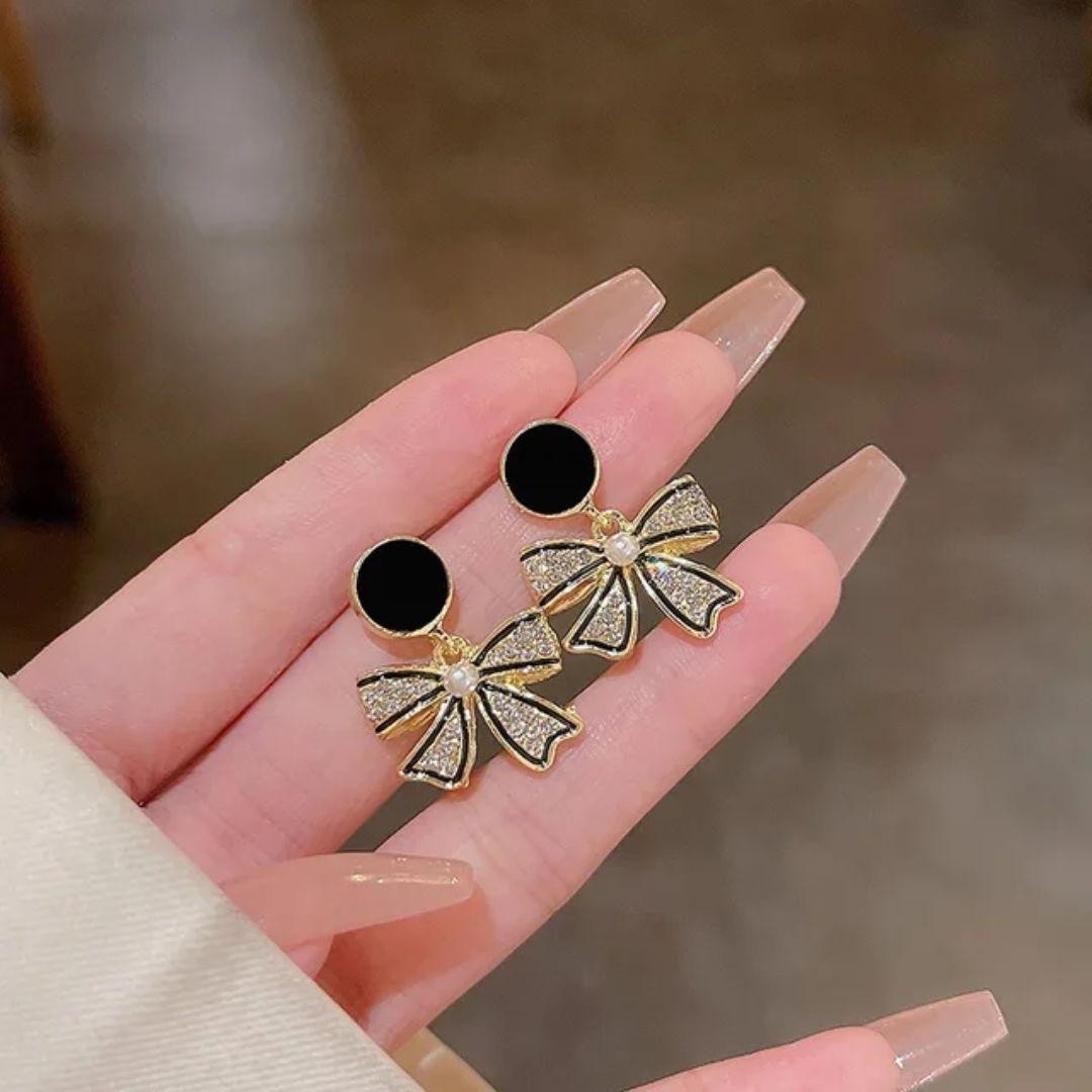 Bling Blogger Bow Earrings ( Black )