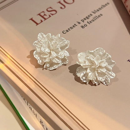 As Fresh Daisy Earrings