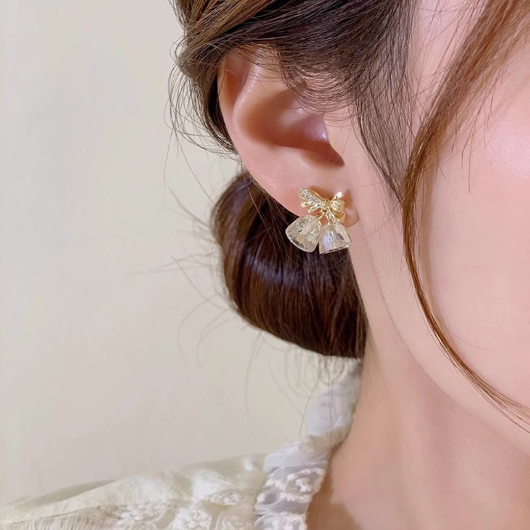 Bling Blogger Bow Earring