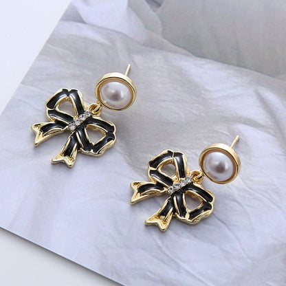 Bling Blogger Bow Earring