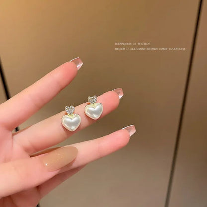 Bling Bloger Heart Earrings