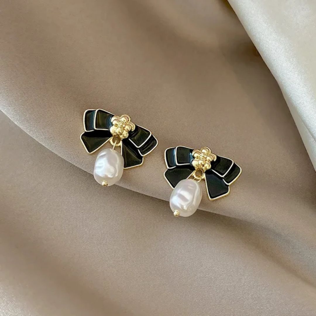 Bling Blogger Bow Earrings ( Black )