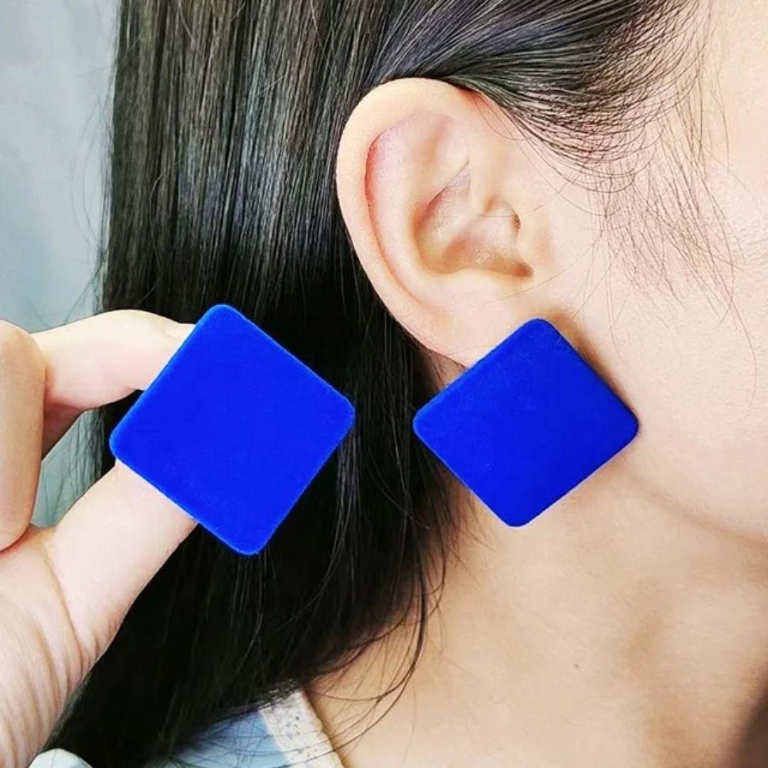 AT THE 11 HOUR STUD Earrings