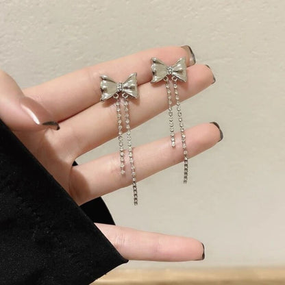 Bling Blogger Chain Bow Earrings