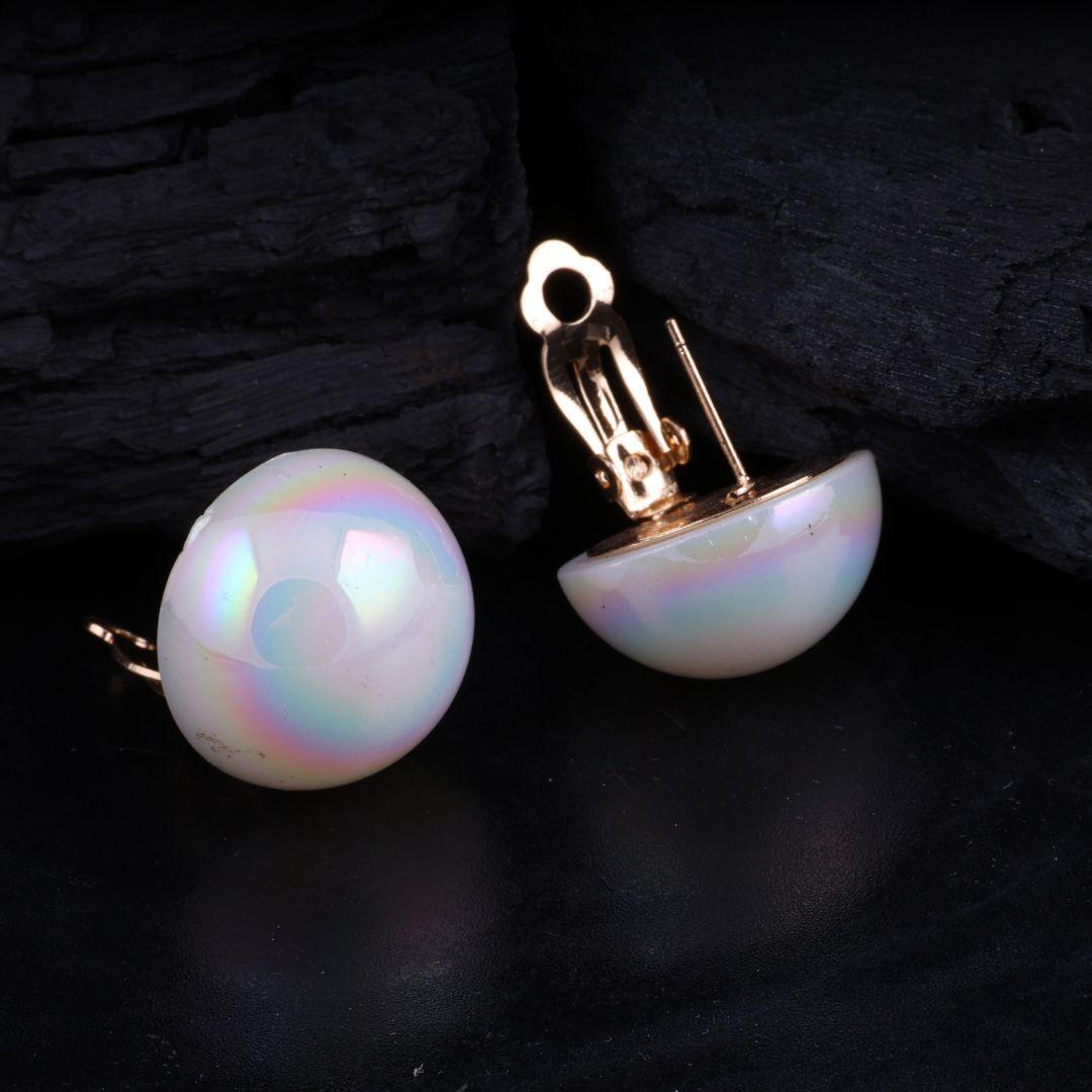 A Pearl Of Wisdom  Earrings