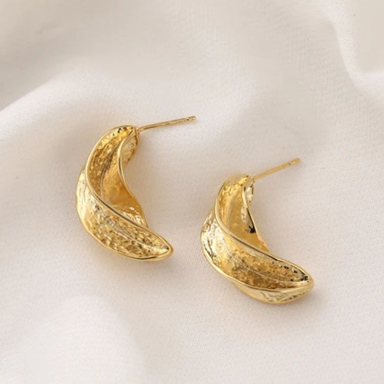 Blind Date Golden Hoop Earrings