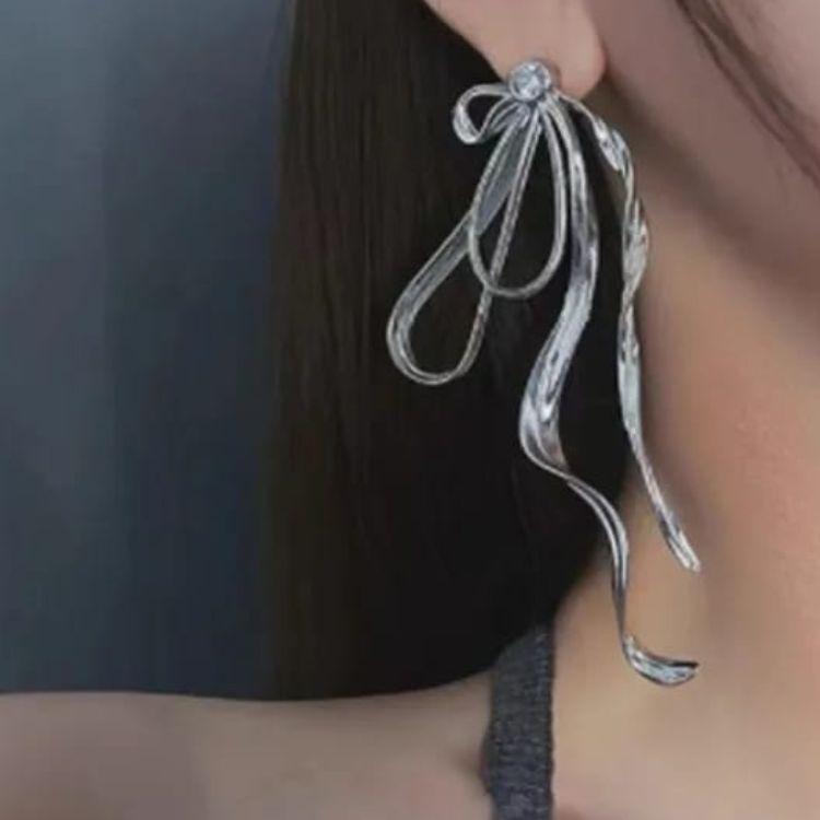 Mystic Chic Earring