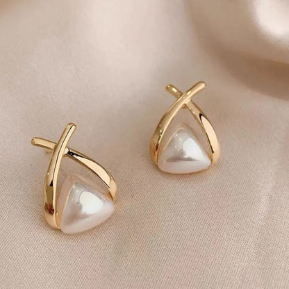 Pearl stud Earrings