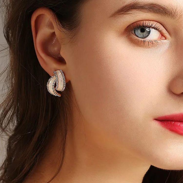 Spark Stud Earring