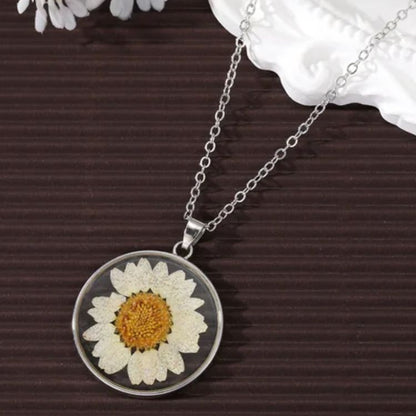 Fresh As A Daisy Neckpiece