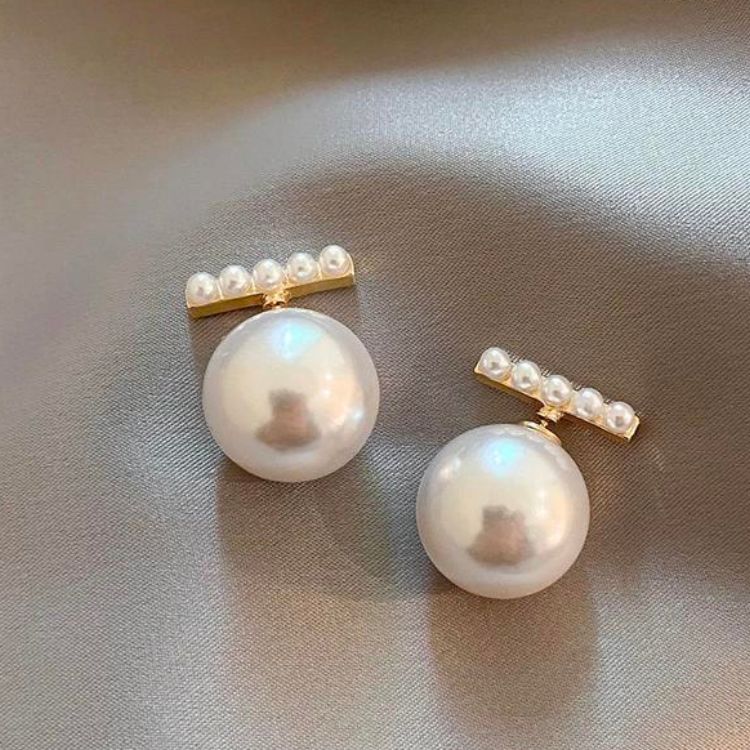 A Pearl Of Wisdom Drop Earrings