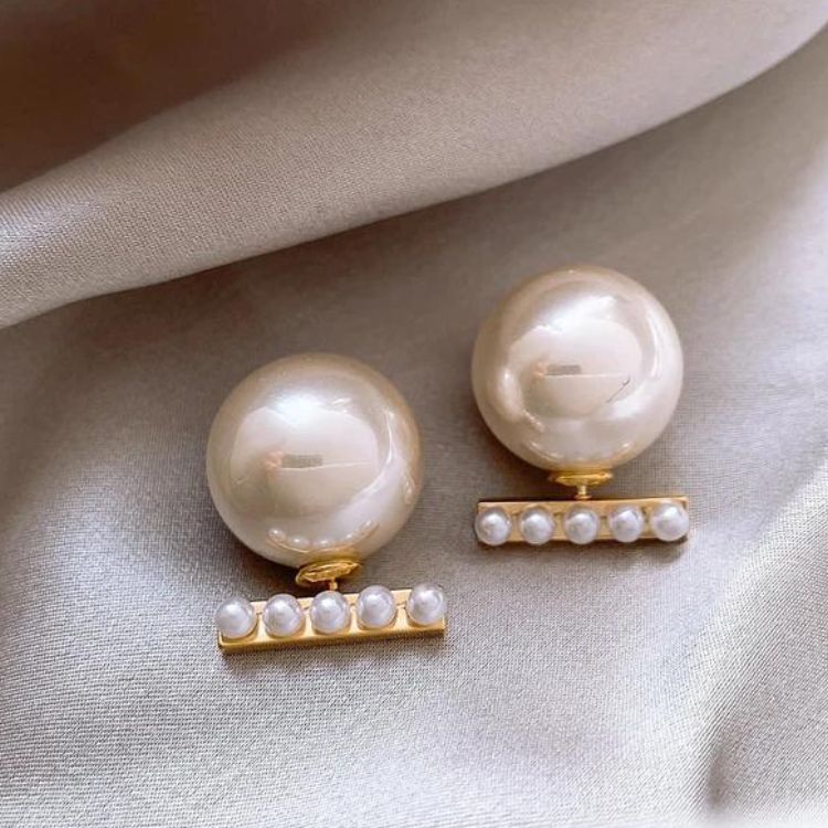 A Pearl Of Wisdom Drop Earrings