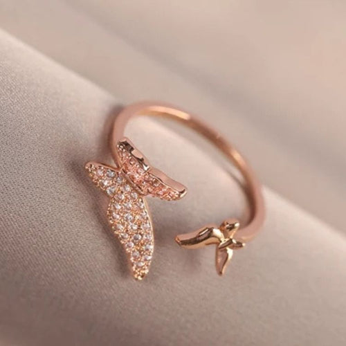 Float like a butterfly Ring