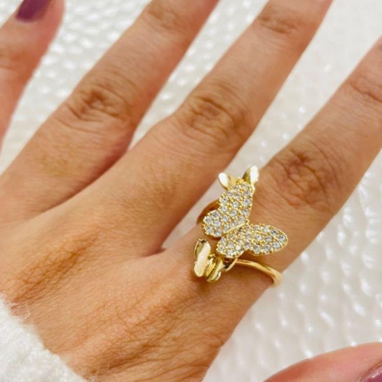 Social Butterfly Ring ( Golden Ring )