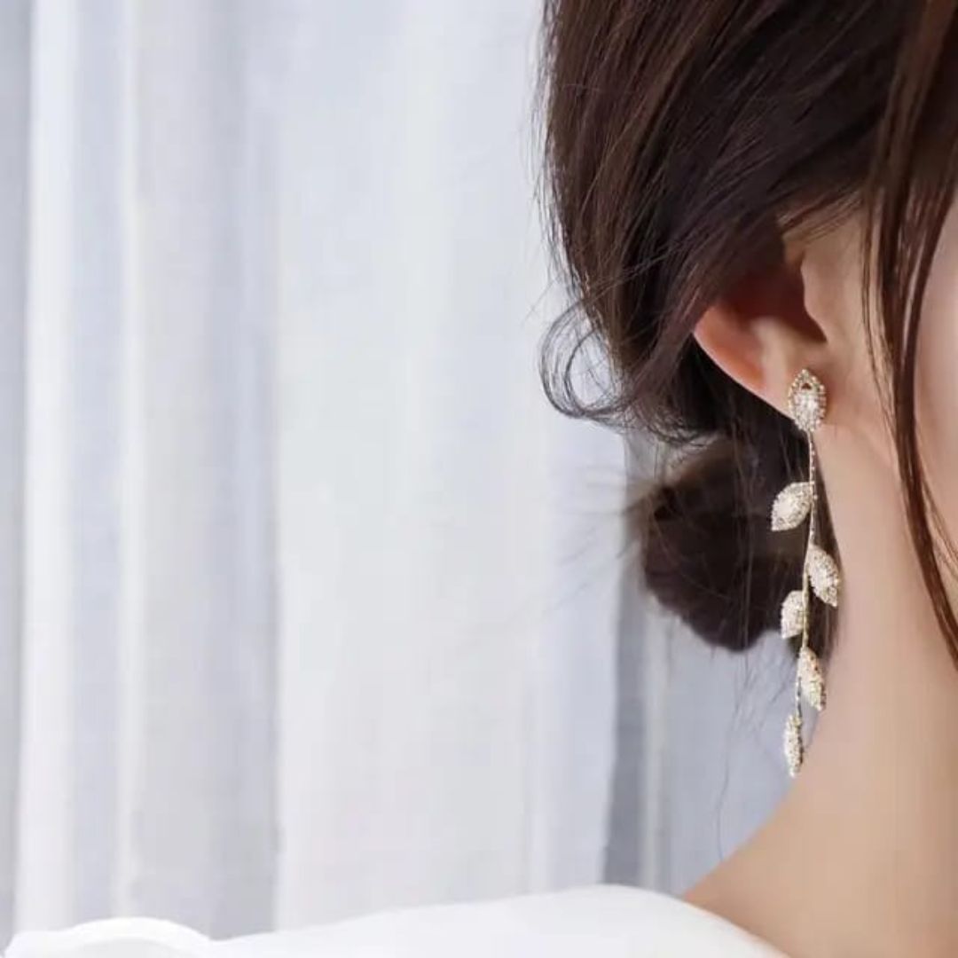 Rhinestone Leaf Tassel Long Earrings