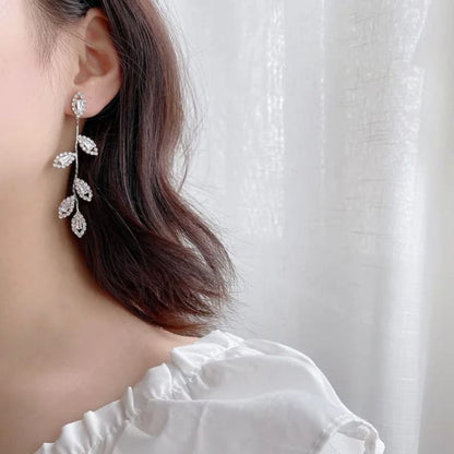 Rhinestone Leaf Tassel Long Earrings