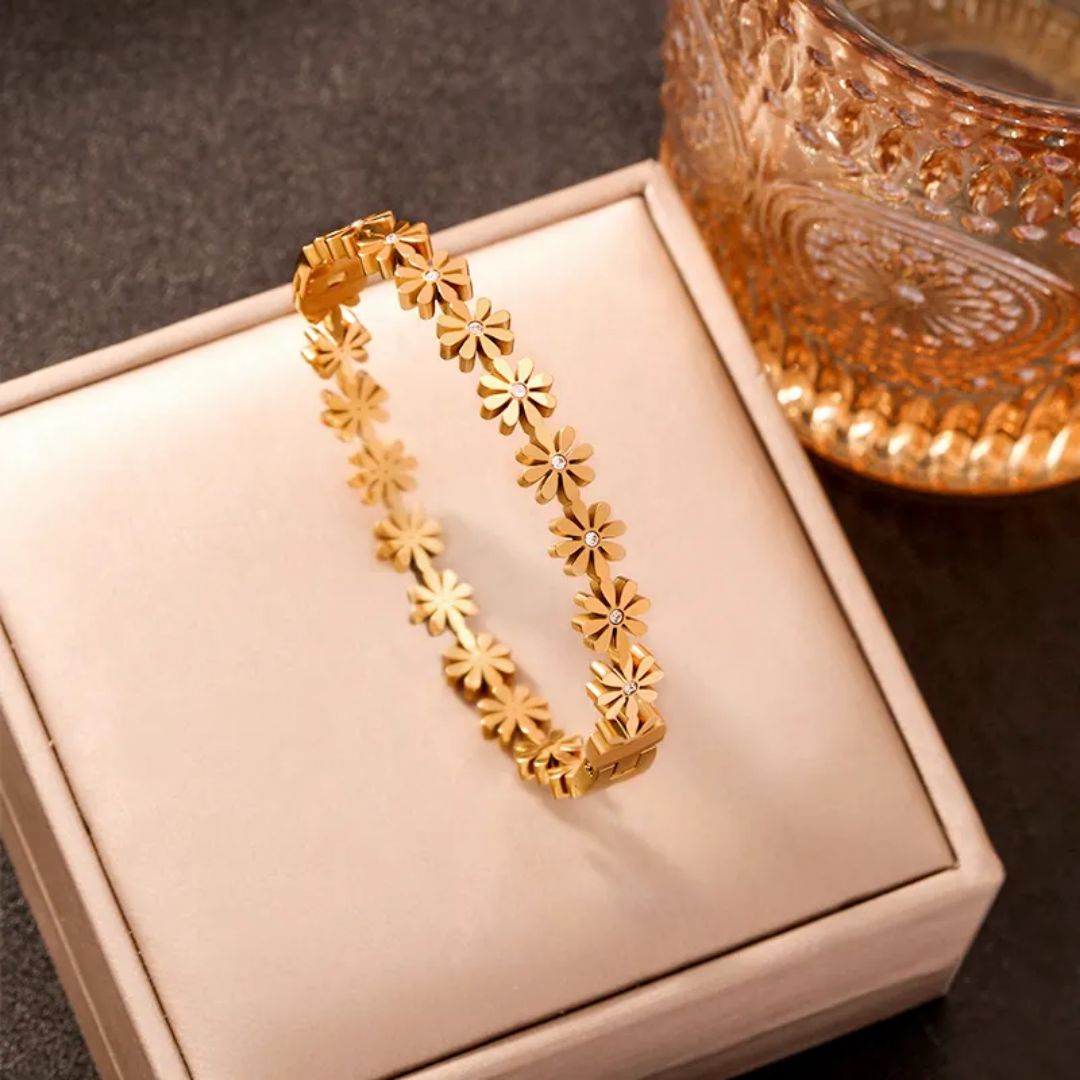 Floral Link Bracelet (Size 2.4)