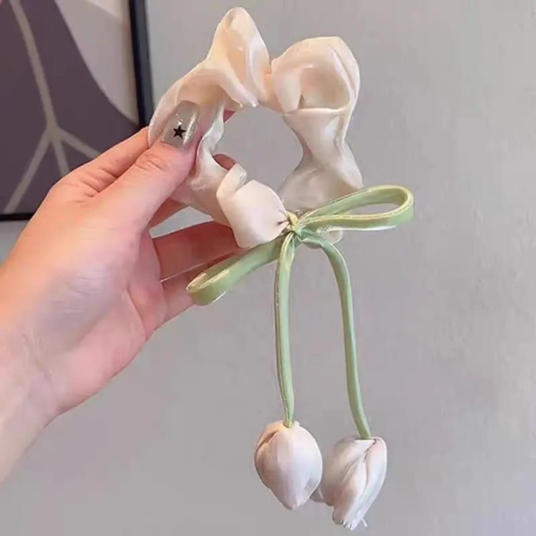 Tulip Tassel Scrunchie Hair Tie