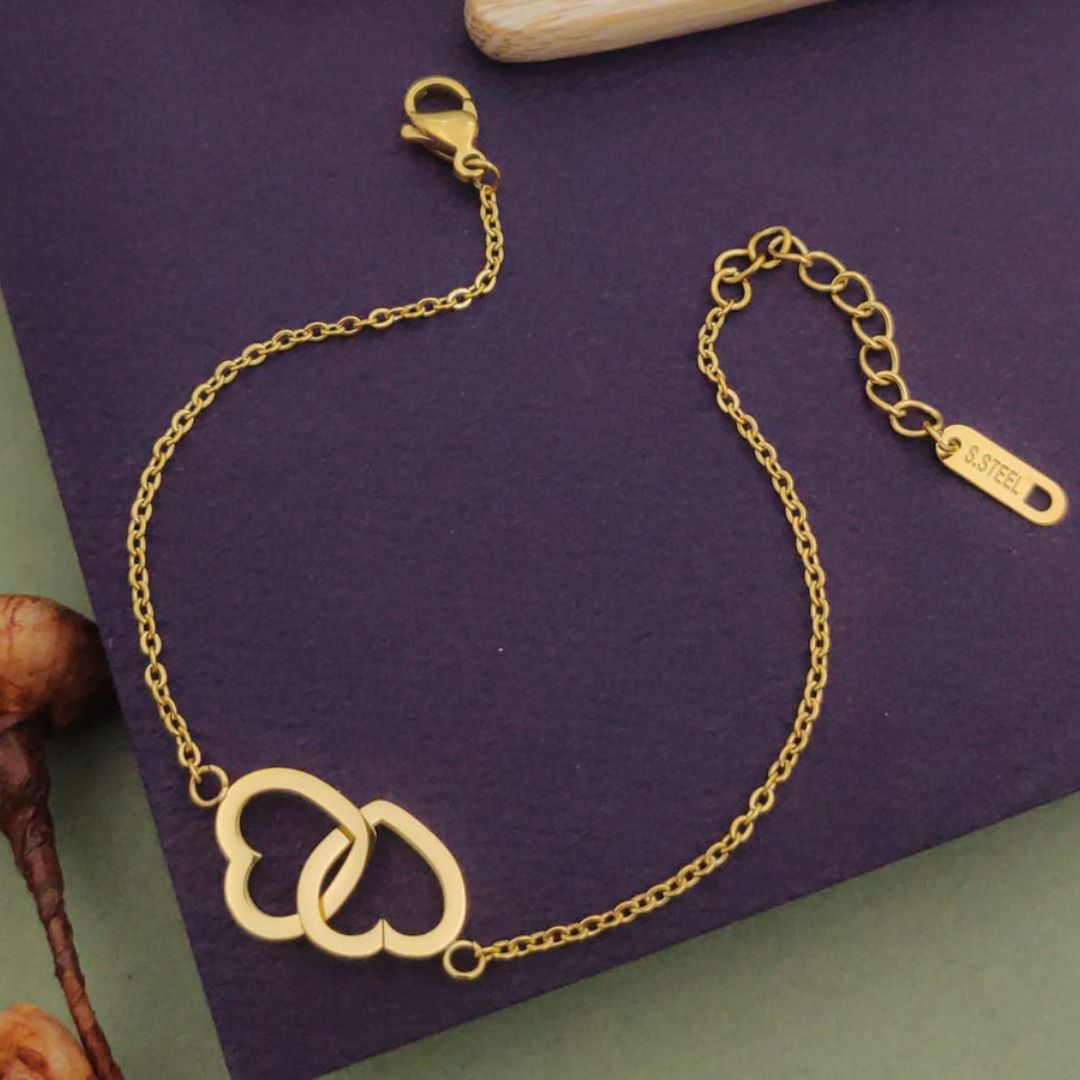Linked Hearts Bracelet