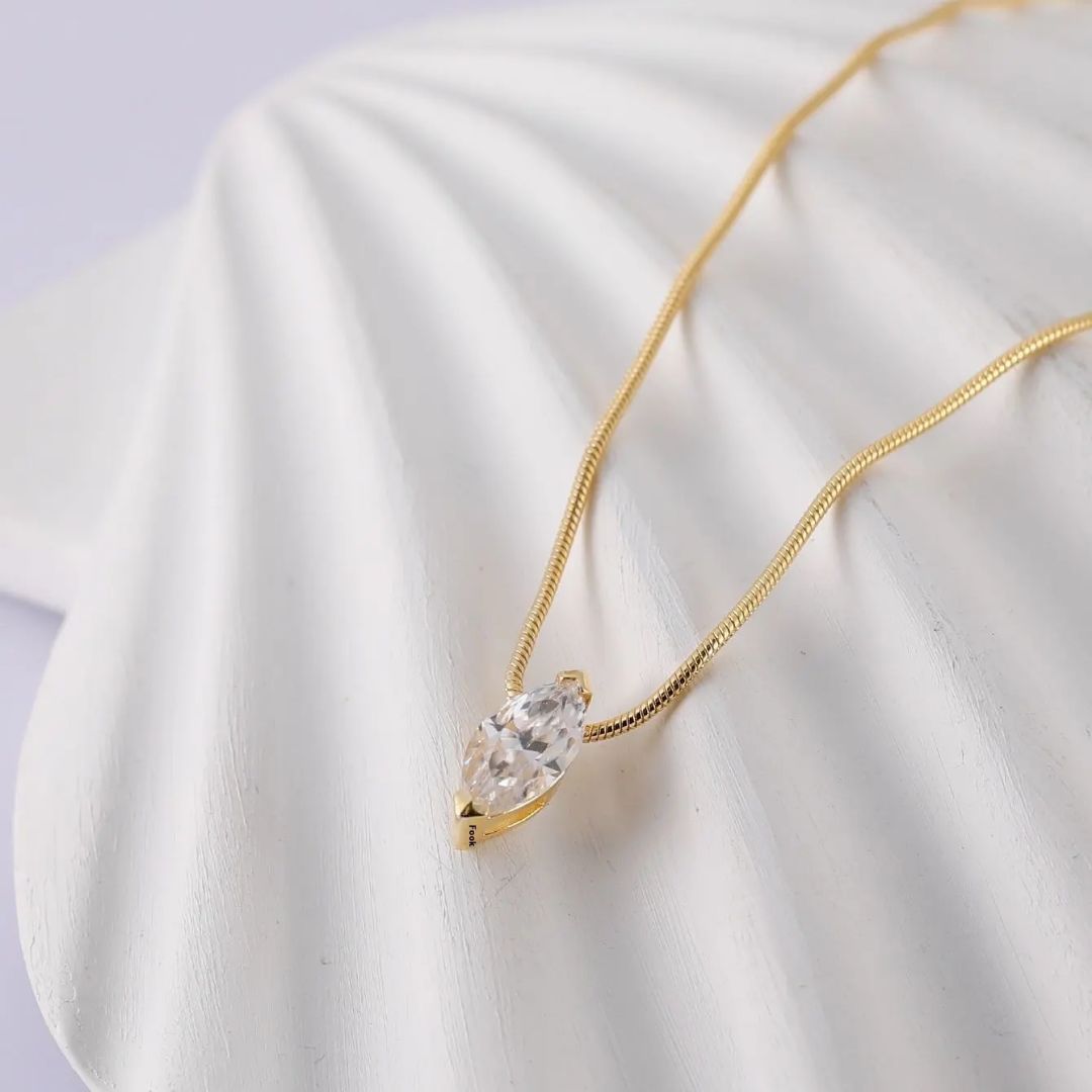 Graceful Gem Necklace